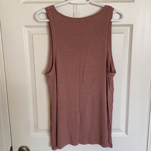 XL American Eagle soft & sexy ribbed tank top - Picture 2 of 3